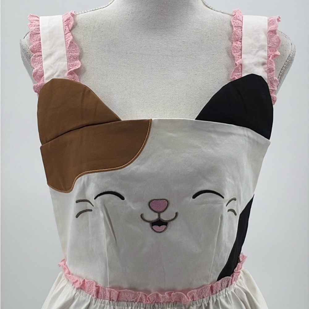 ‼️NWT‼️Dolls Kill X Squishmallows Cam The Cat Pinafore Dress White Pink Small